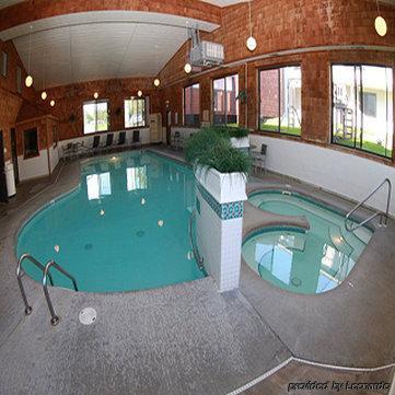 Budget Host Inn & Suites Saint Ignace Dış mekan fotoğraf