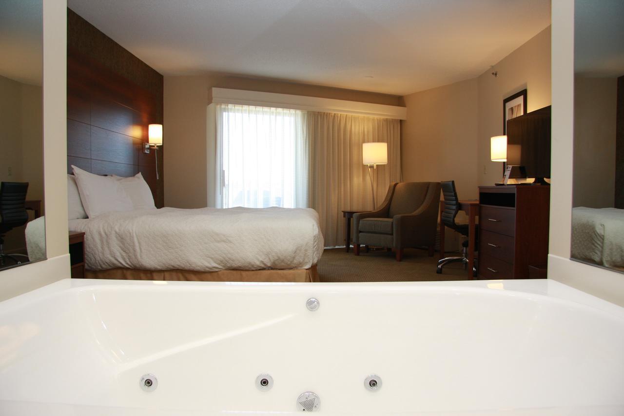 Budget Host Inn & Suites Saint Ignace Dış mekan fotoğraf