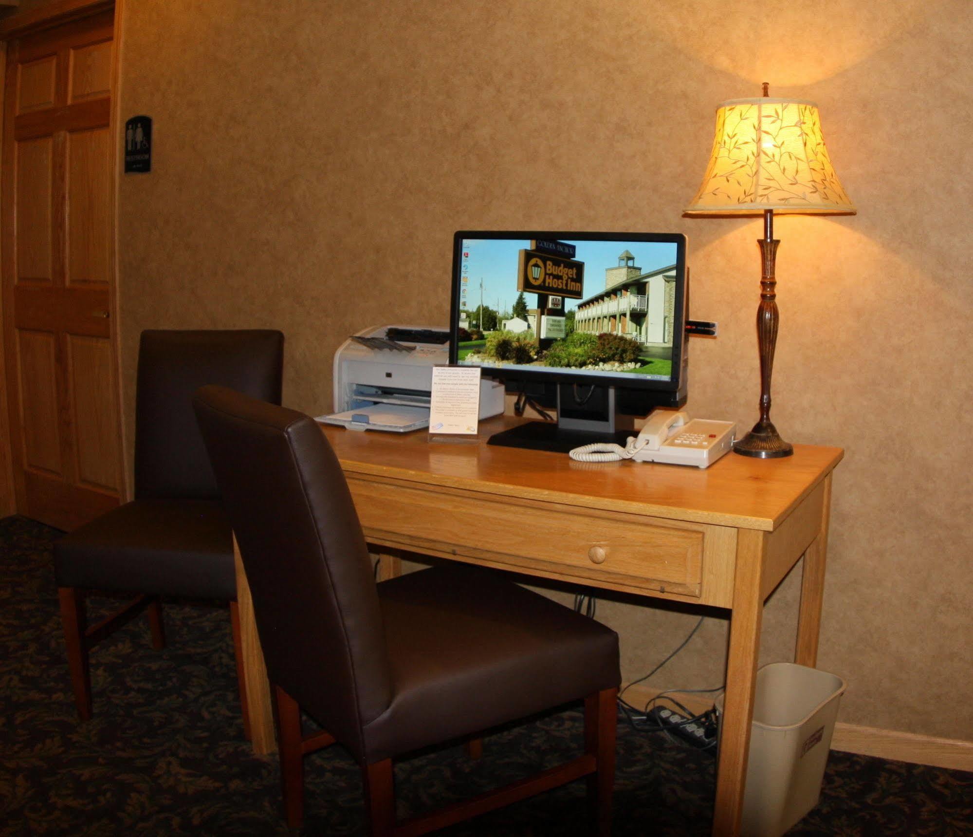 Budget Host Inn & Suites Saint Ignace Dış mekan fotoğraf