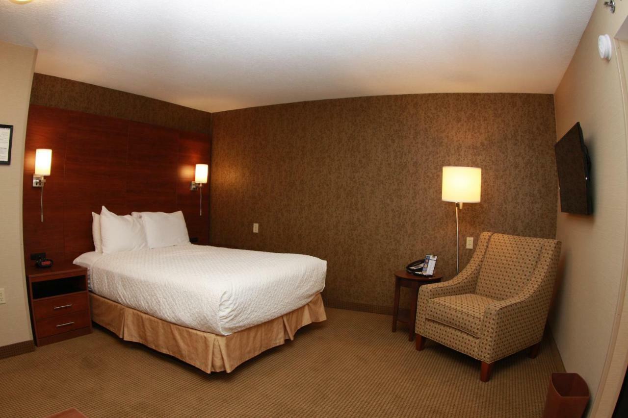 Budget Host Inn & Suites Saint Ignace Dış mekan fotoğraf